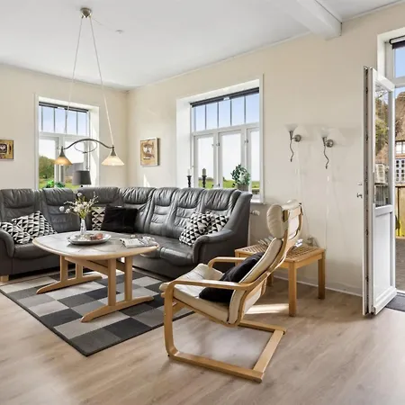 Ferienhaus Adine - 13km From The Sea By Interhome *